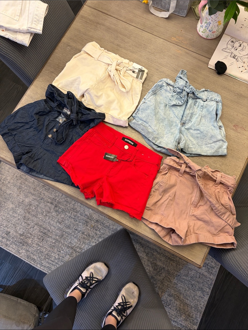 EXPRESS 5 pairs of High-Rise Shorts bundle